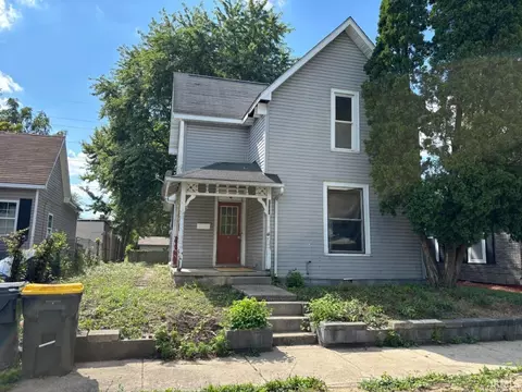 2209 E Lynn St, Anderson, IN 46016