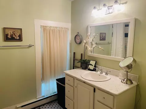 Bath - 409 W Spring St, Lagrange, IN 46761 photo 3 of 5