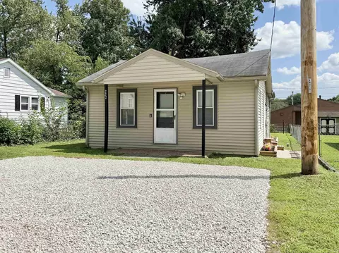 222 W Adams Ave, Chandler, IN 47610