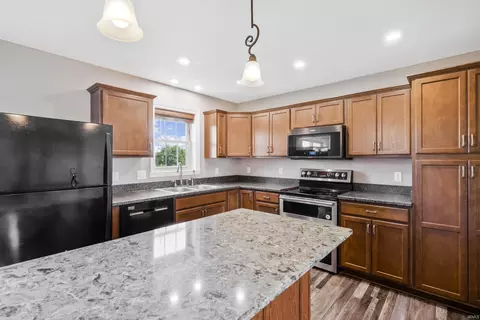 Kitchen - 4400 S Dixie Ln, St. Anthony, IN 47579 photo 1 of 3