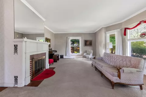 Living - 109 N Mountain St, Lagrange, IN 46761 photo 1 of 2