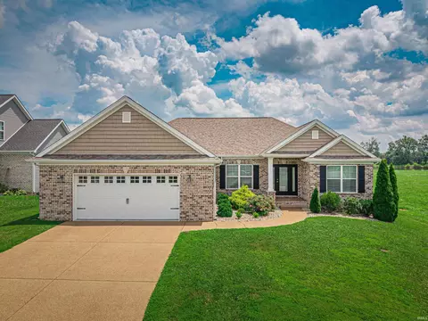 4015 Hornby Ln, Evansville, IN 47725