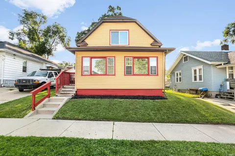 1310 S 29th St, South Bend, IN 46615