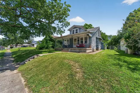 928 Oakland St, South Bend, IN 46615