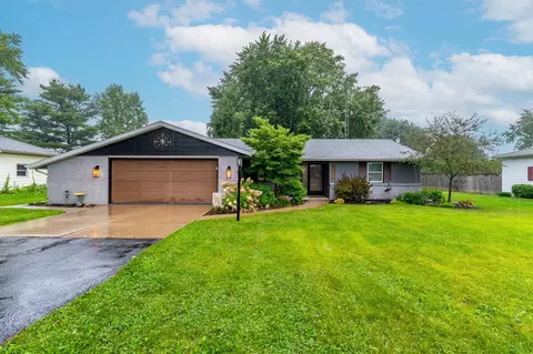 1610 Westchester Dr, North Manchester, IN 46962
