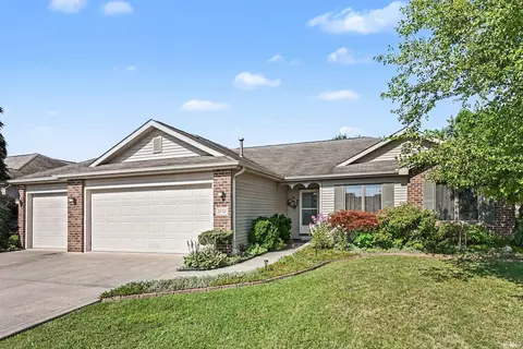 2151 Highlander Dr, Warsaw, IN 46580