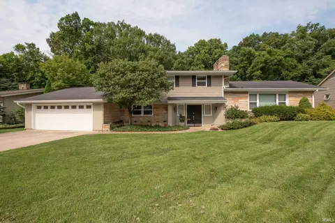 209 E Navajo St, West Lafayette, IN 47906