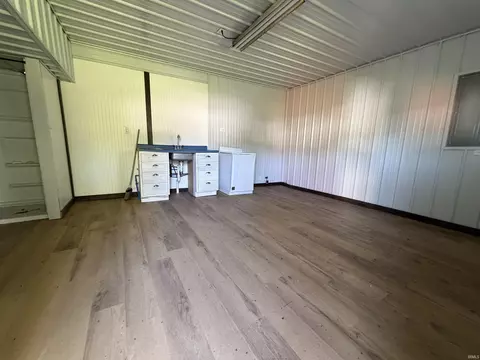 204 E Grissom Ave, Mitchell, IN 47446 photo 3