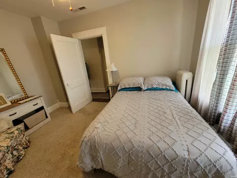 Bedroom - 429 E Third St, Mount Vernon, IN 47620 photo 6 of 6
