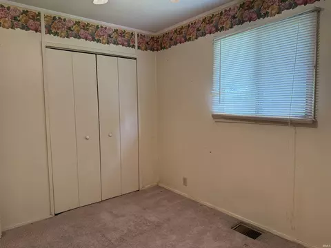 2824 Broadview Dr, Bedford, IN 47421 photo 8