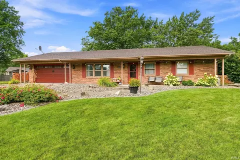 3323 Sudbury Pl, Fort Wayne, IN 46815