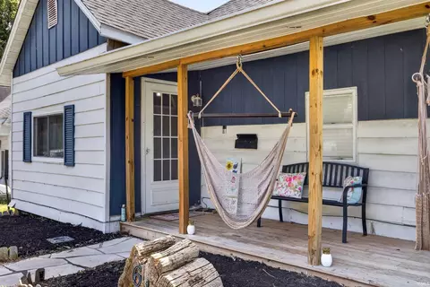 Exterior - 617 S 8th St, Mitchell, IN 47446 photo 16 of 16
