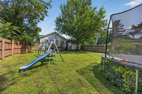 Exterior - 617 S 8th St, Mitchell, IN 47446 photo 8 of 16