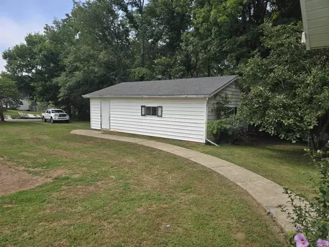 7472 Stogsdill Rd, Bloomington, IN 47404 photo 4