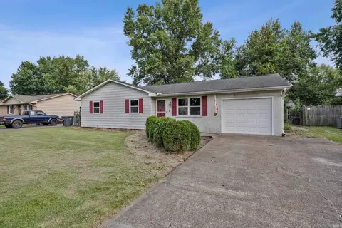 7601 E Gum St, Evansville, IN 47715