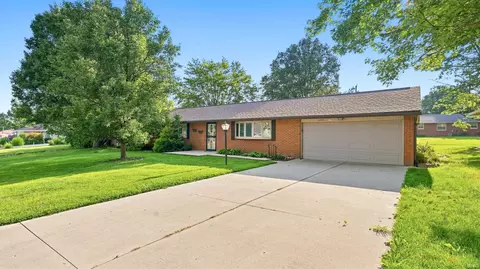 1210 N Forest Ave, Muncie, IN 47304
