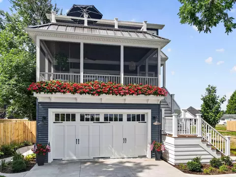 Exterior - 6031 E Pickwick Rd, Syracuse, IN 46567 photo 2 of 11