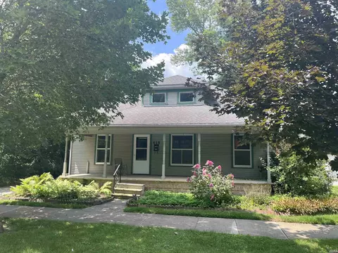 418 N Market St, North Manchester, IN 46962