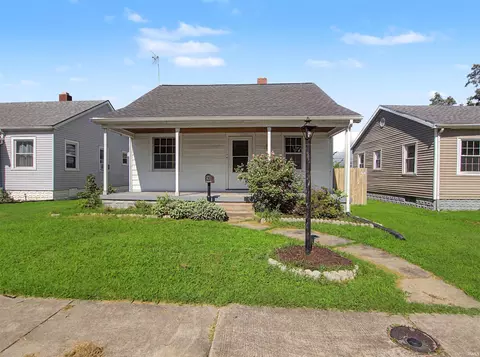 2724 Oakley St, Evansville, IN 47710