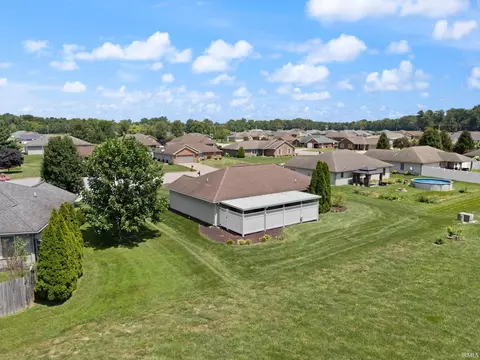 View/Area - 1448 Dexter Ct, Jasper, IN 47546 photo 8 of 11