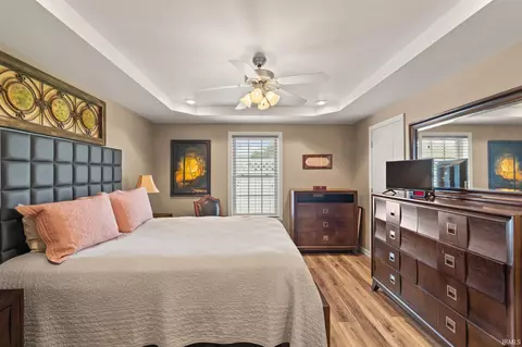Bedroom - 1448 Dexter Ct, Jasper, IN 47546 photo 1 of 7