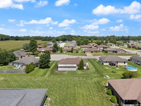 View/Area - 1448 Dexter Ct, Jasper, IN 47546 photo 9 of 11