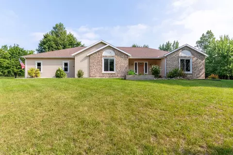 2042 N 500 W, Angola, IN 46703