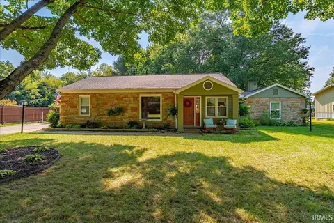 1101 Thompson Ave, Evansville, IN 47715