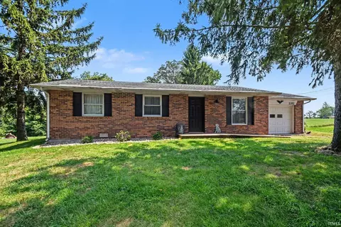 2352 S 400 W Rd, Warsaw, IN 46580