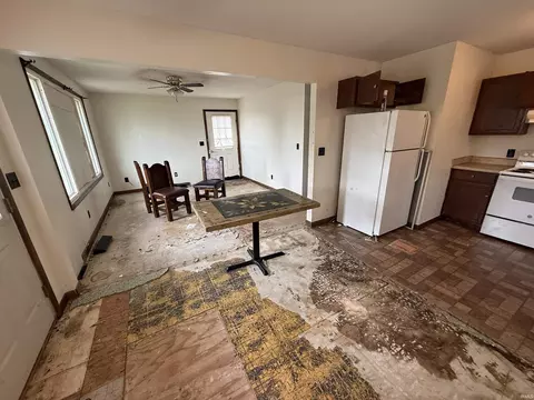 614 E 16th St, Jasper, IN 47546 photo 5