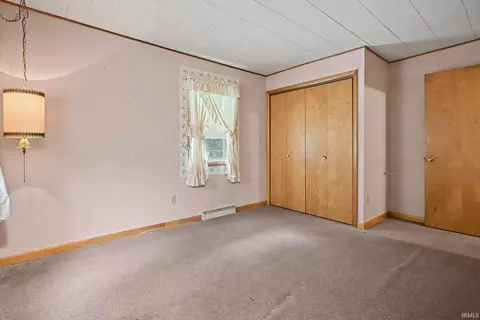 Bedroom - 121 E Orange St, Cromwell, IN 46732 photo 1 of 6