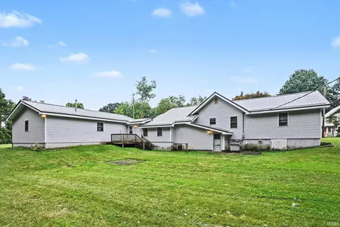 Exterior - 121 E Orange St, Cromwell, IN 46732 photo 1 of 2