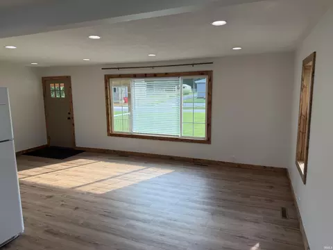 Living - 516 N Maple St, Argos, IN 46501 photo 1 of 3