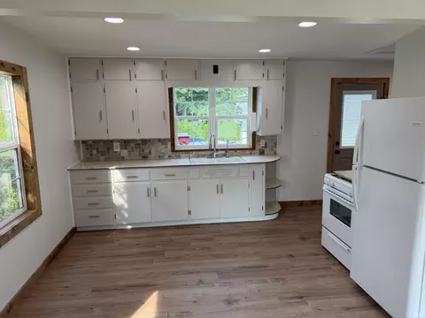 Kitchen - 516 N Maple St, Argos, IN 46501 photo 1 of 2