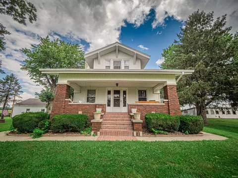 301 W Inglefield Rd, Evansville, IN 47725
