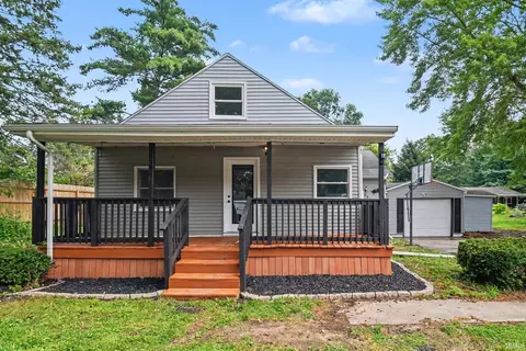 52854 Francis St, South Bend, IN 46637