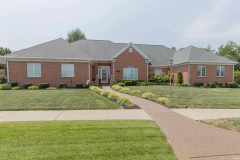 2029 Duffers Dr, Evansville, IN 47725