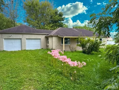 15001 W 6th St, Daleville, IN 47334