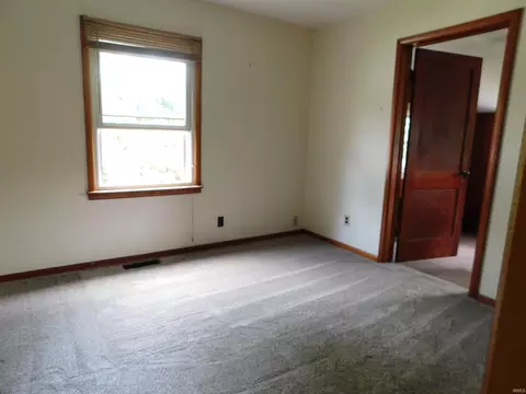 Bedroom - 320 20th St, Bedford, IN 47421 photo 2 of 2