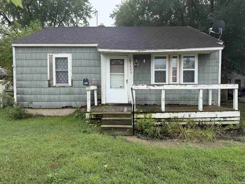 3220 Ford St, South Bend, IN 46619