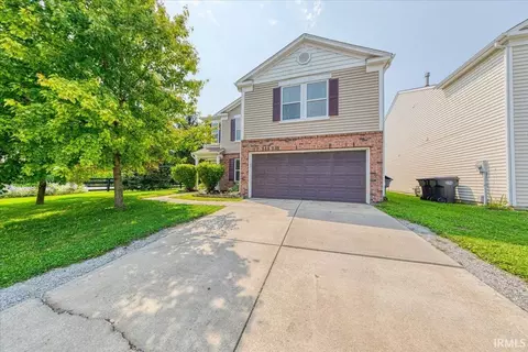 7517 Charlotte Dr, Ingalls, IN 46048