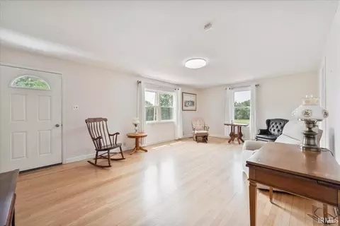 Living - 1545 E Moffett Ln, Bloomington, IN 47401 photo 2 of 2