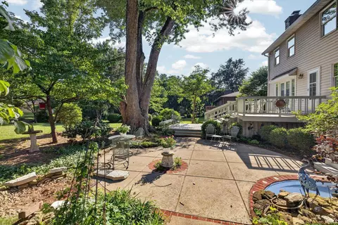 Exterior - 306 E Oliver Dr, Bloomington, IN 47408 photo 15 of 17