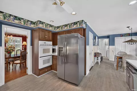 Kitchen - 306 E Oliver Dr, Bloomington, IN 47408 photo 2 of 3