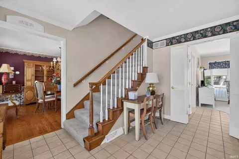 Entry Way - 306 E Oliver Dr, Bloomington, IN 47408 photo 1 of 2