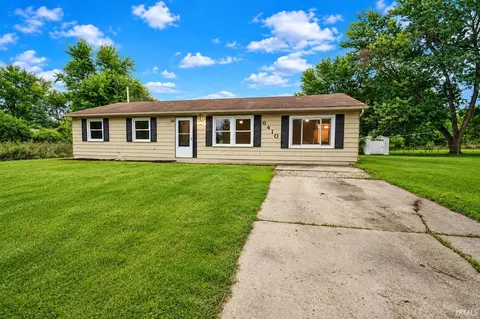 6410 Salge Dr, Fort Wayne, IN 46835