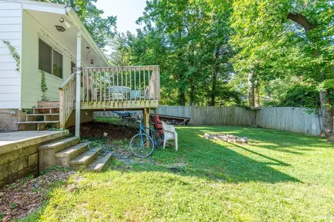 522 S Mitchell St, Bloomington, IN 47401 photo 3