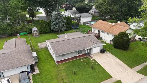 View/Area - 2504 Kickapoo Dr, Lafayette, IN 47909 photo 3 of 4