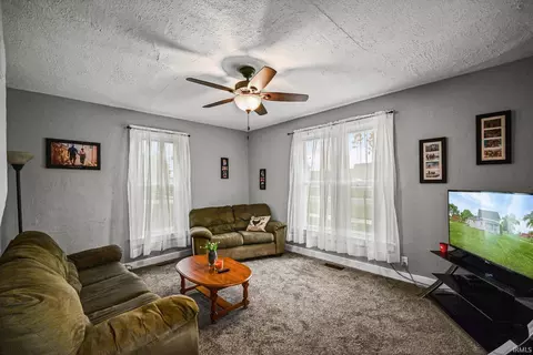 Other - 607 E Walnut St, Chalmers, IN 47929 photo 4 of 5