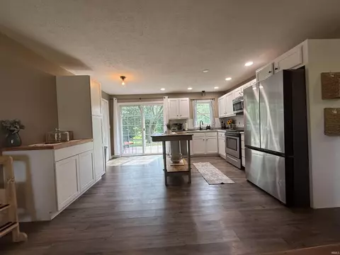 Kitchen - 1627 S Meridian Rd, Mitchell, IN 47446 photo 3 of 6